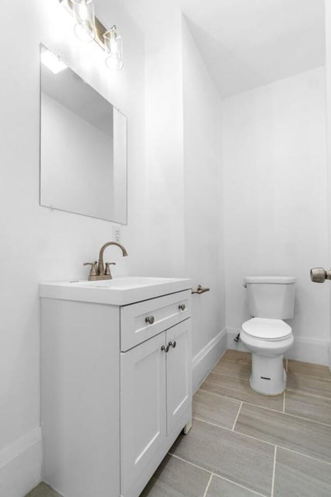 Building Photo - 1019 N Main St