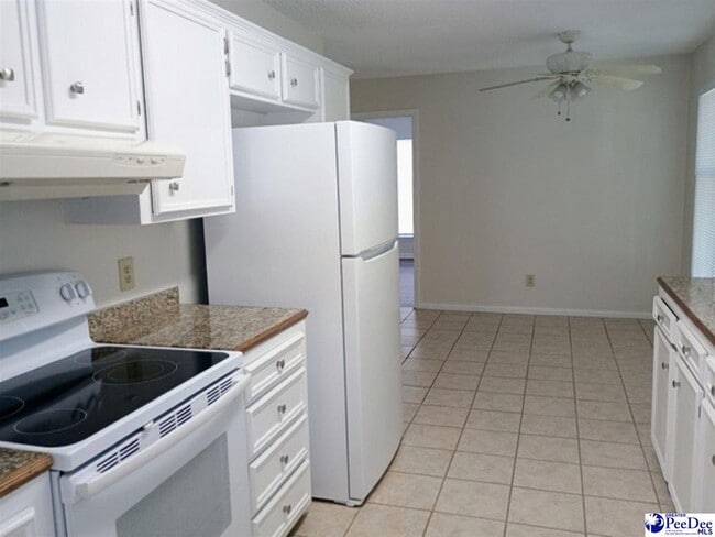 Building Photo - 602 Stoneybrook Terrace