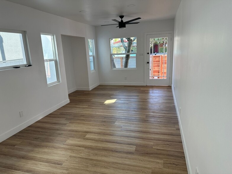 Building Photo - 518 Rialto Ave