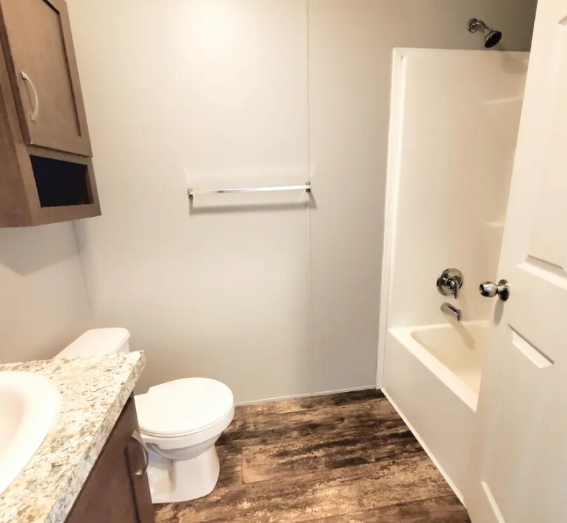 Building Photo - 9884 Northwinds Dr