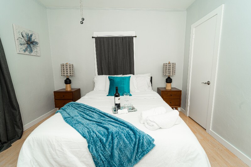 Building Photo - 1650 Jackson St