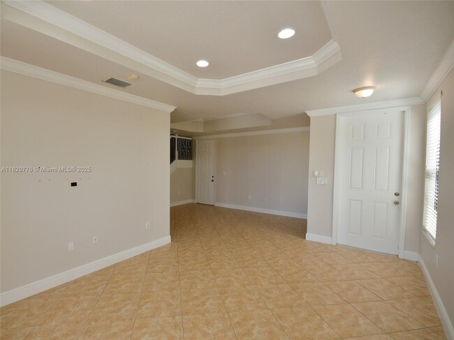 Building Photo - 8940 SW 228th Ln