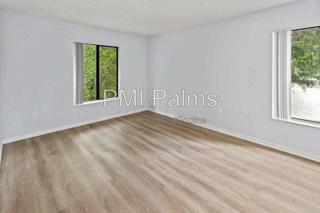 Building Photo - 1236 Pine Ridge Cir W