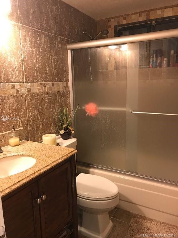 Building Photo - 12721 NW 102nd Pl