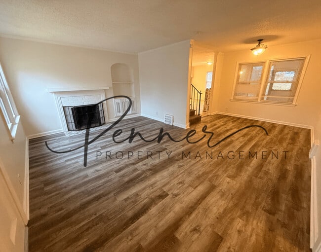 Building Photo - 1212 W 26th St S