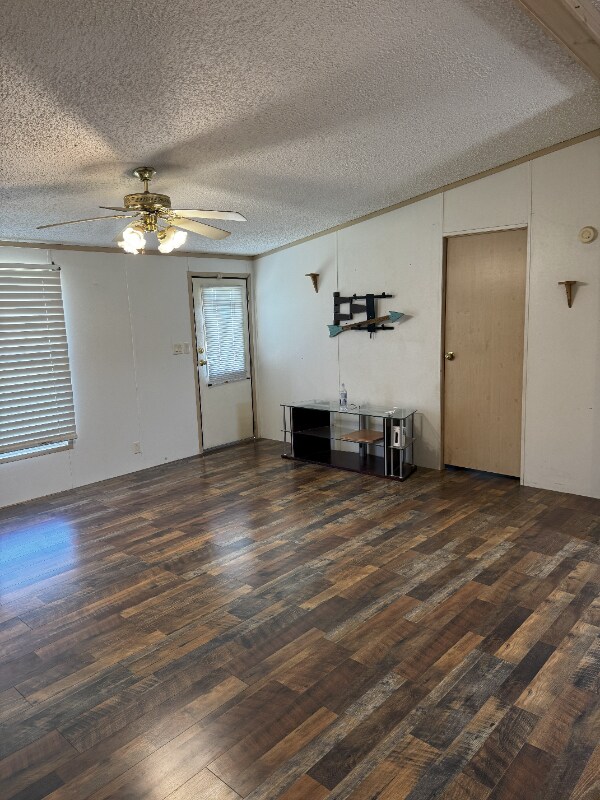 Building Photo - 270 W Ahonen Rd