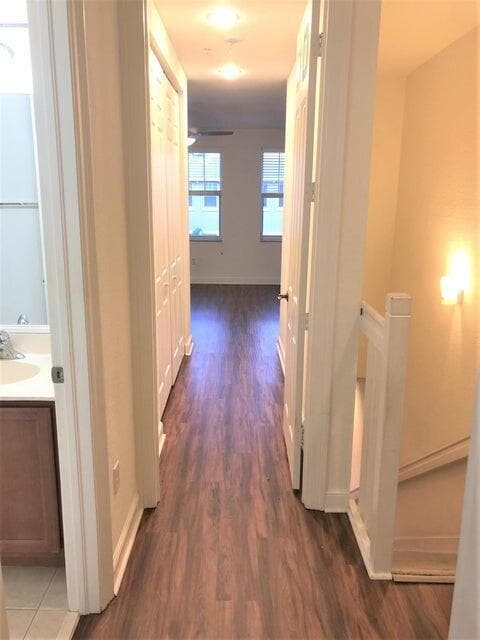 Building Photo - 810 Marina Del Ray Ln