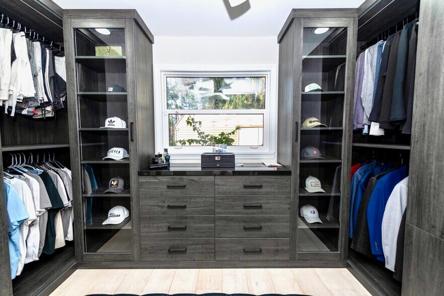 Building Photo - 16887 97th Way N