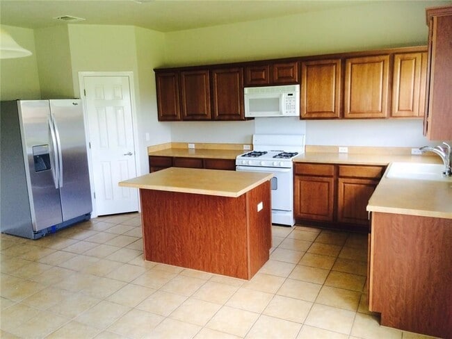 Building Photo - 10933 Reliance Creek Dr