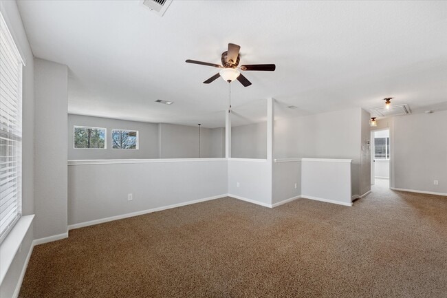 Building Photo - 146 Black Swan Pl