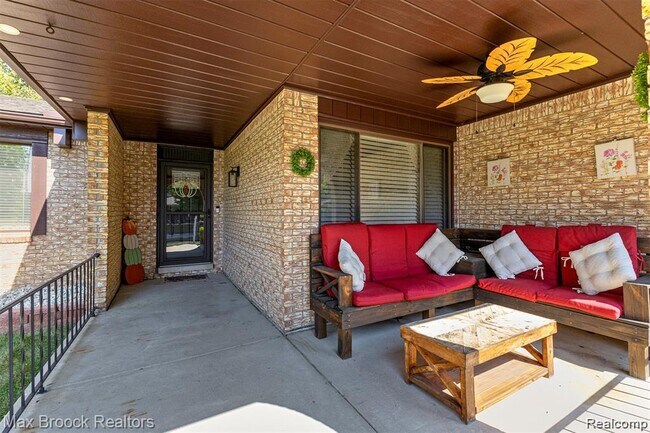 Building Photo - 43530 Westminister Way