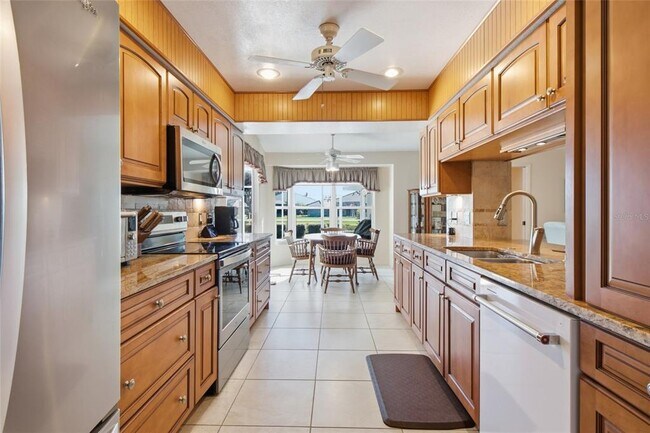 Building Photo - 1011 Beckley Cir