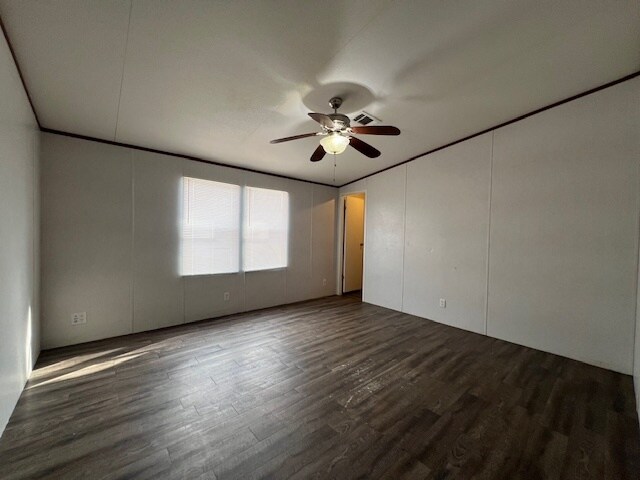 Building Photo - 56 Willowbrook Ct