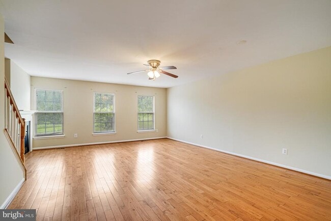 Building Photo - 6187 Les Dorson Ln