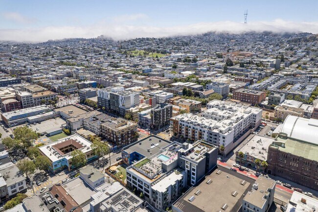 Building Photo - 1875 Mission St