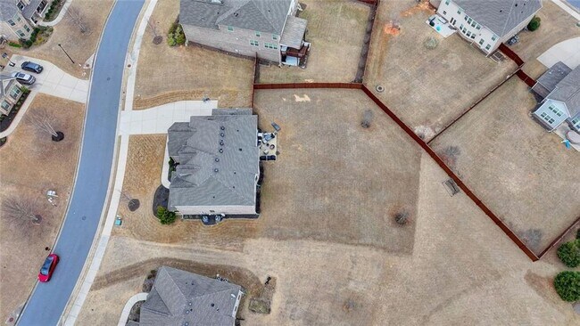 Building Photo - 5525 Nesmith Ct