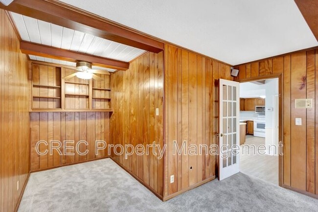 Building Photo - 321 Shaftesbury Ln