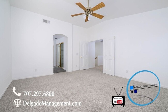 Building Photo - Large 3 bedroom home recently upgraded