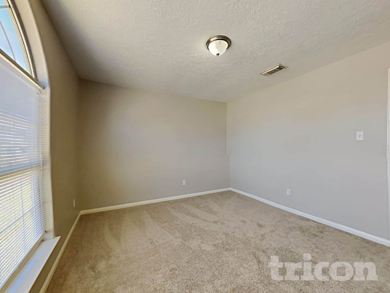 Building Photo - 224 Kellyn Ct