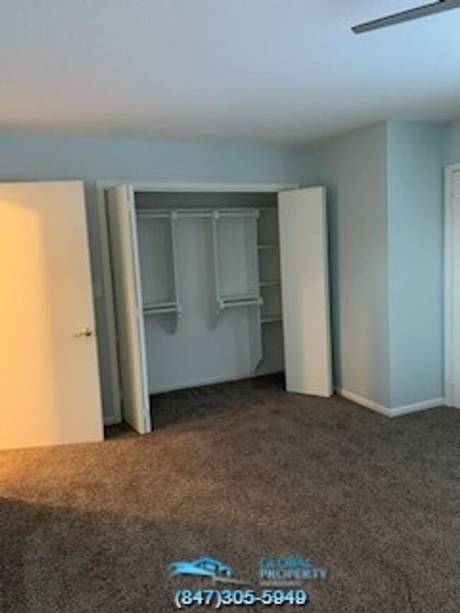 Building Photo - 886 Wading Bird Rd