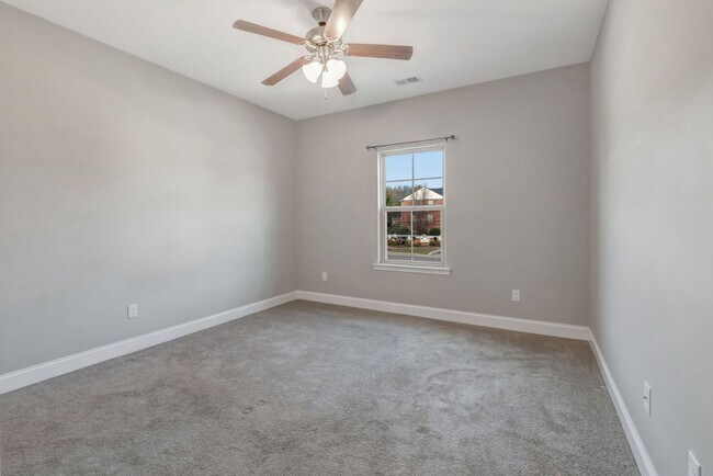 Building Photo - Harpeth Park Townhome in Bellevue