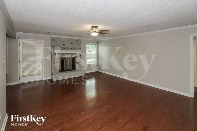 Building Photo - 3507 Christy Ln