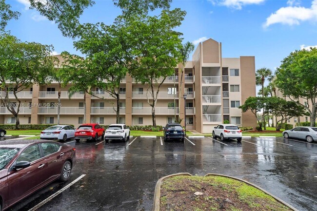 Building Photo - 9511 Weldon Cir