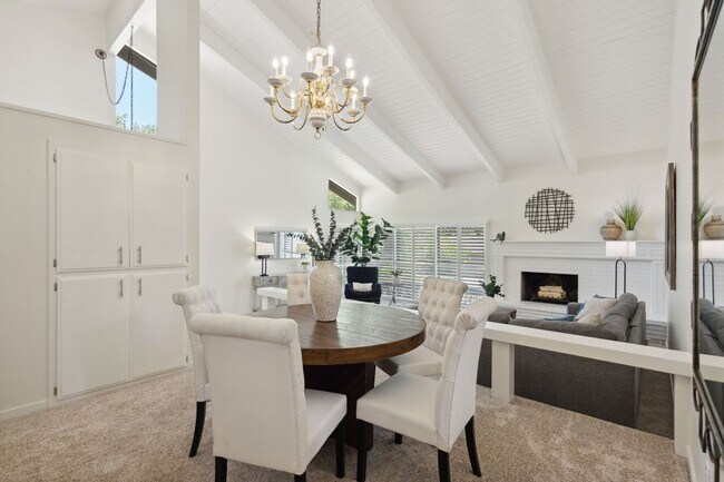 Building Photo - Single Level Luxury Home in Carmichael