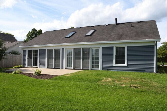 Building Photo - 2138 Stirrup Ln
