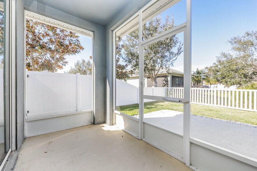 Building Photo - 32644 Rapids Loop