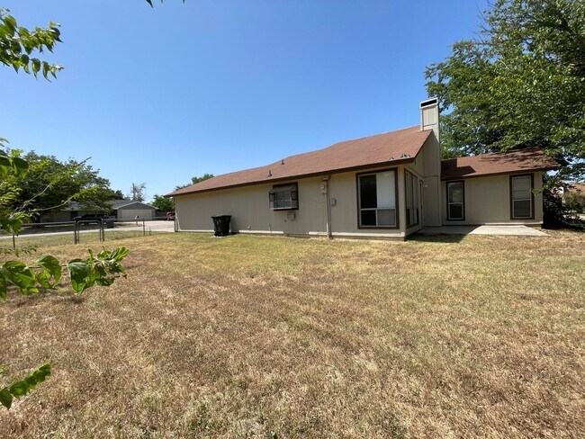 Building Photo - 4502 Whitmire Ln