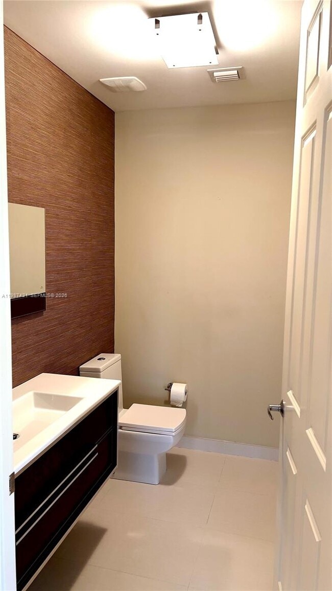 Building Photo - 55 Merrick Wy