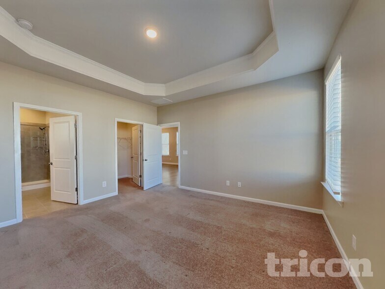 Building Photo - 244 Hopper Cir