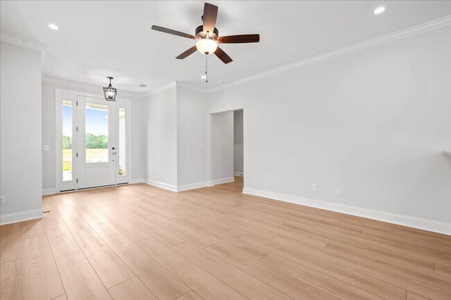 Building Photo - 70 Owens Rd