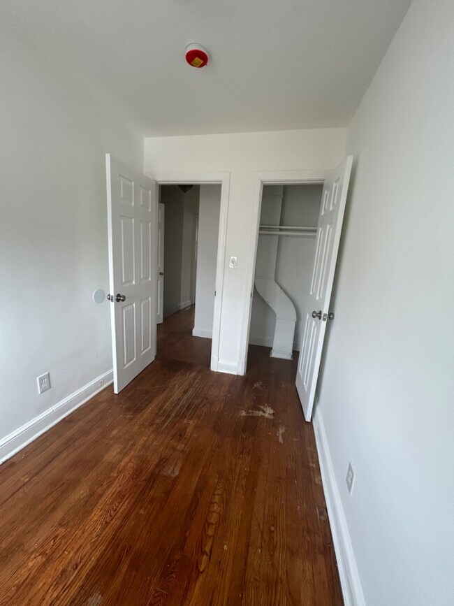 Building Photo - 66 Allison St NE