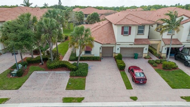 Building Photo - 6072 NW 116th Dr