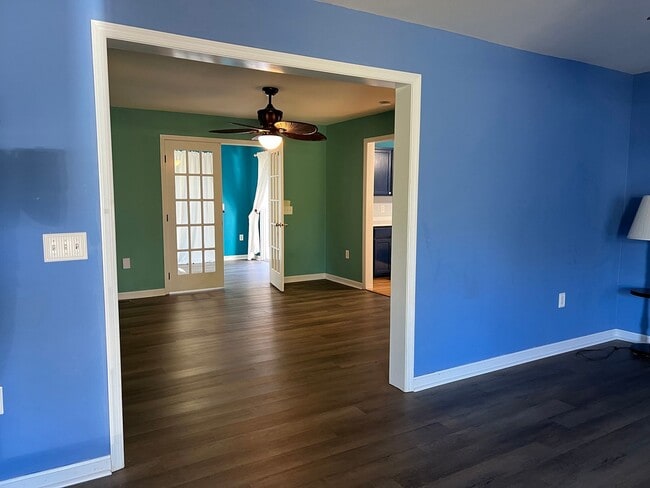 Building Photo - YEAR-ROUND - UNFURNISHED - SINGLE FAMILY - LEWES