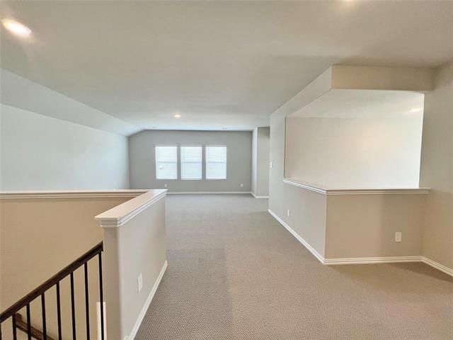 Building Photo - 678 Woodland Ave