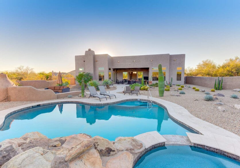 Building Photo - 7970 E Las Piedras Way