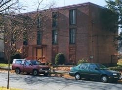 Primary Photo - 68 Mansfield St