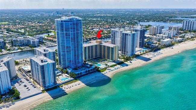 Building Photo - 2501 S Ocean Dr