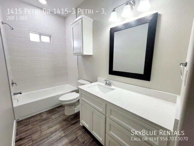 Building Photo - 1415 Petri Dr