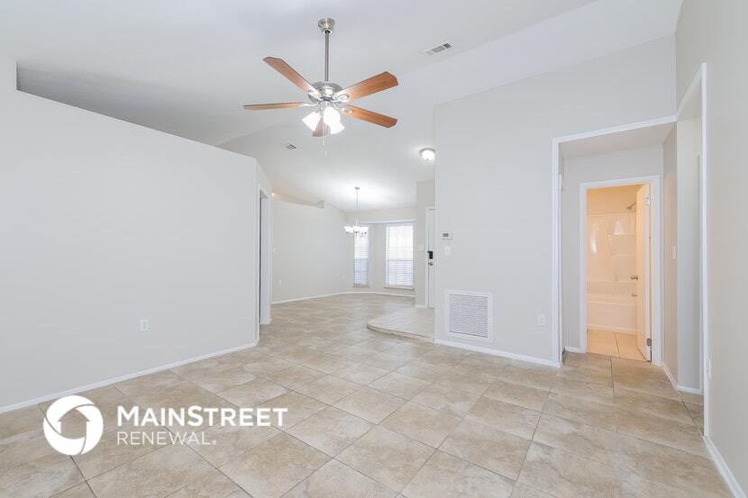 Building Photo - 712 Caribou Dr