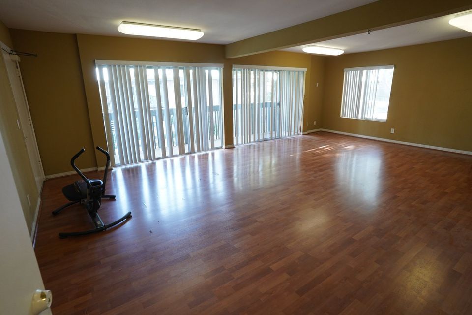 Exercise room - 1117 Sepulveda Blvd