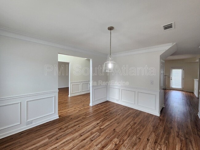 Building Photo - 2551 Wrangler Dr
