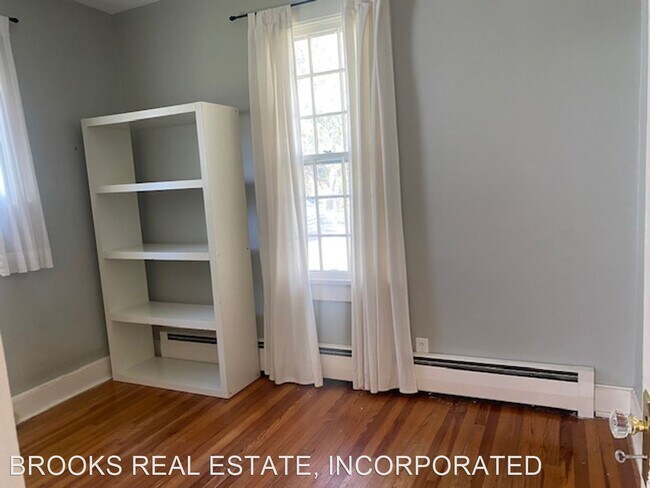 Building Photo - 3 br, 1 bath House - 108 Jefferson Street