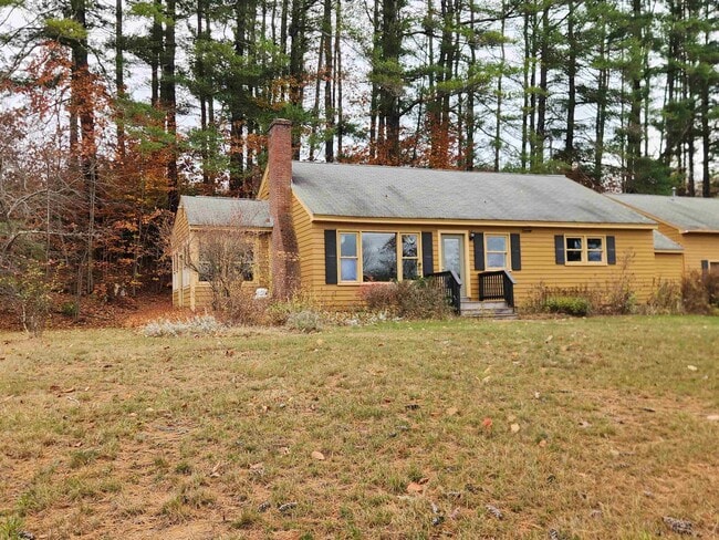 Building Photo - 907 W Swanzey Rd