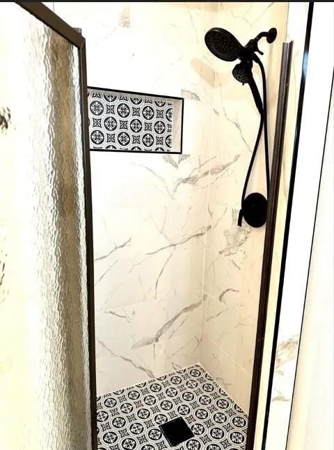 Building Photo - 5527 Bertellis Ln