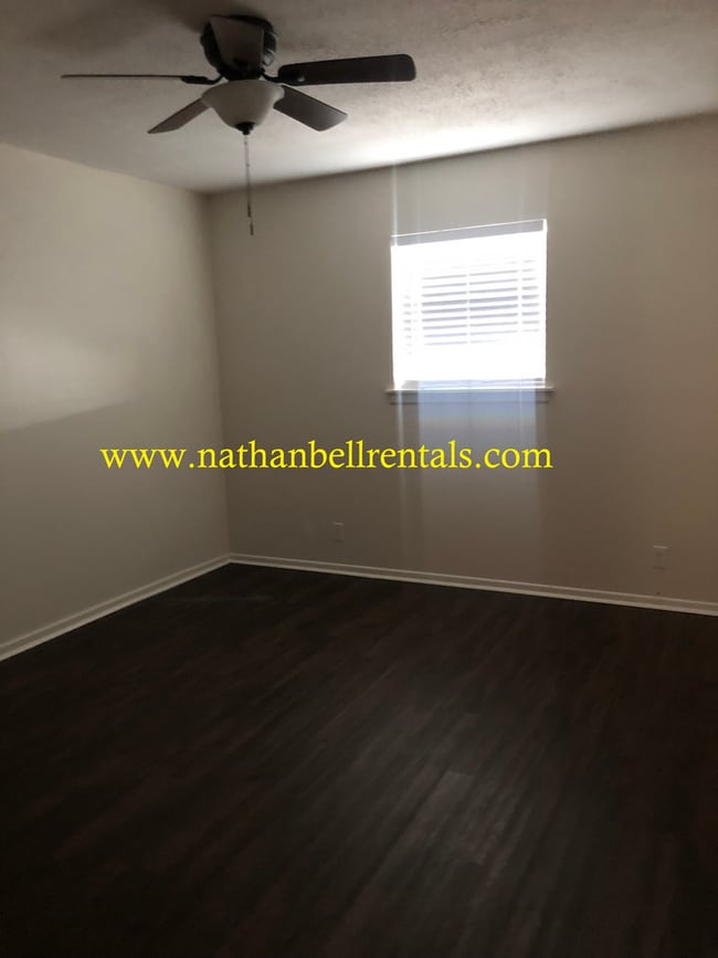 Building Photo - 3465 Fargo Dr
