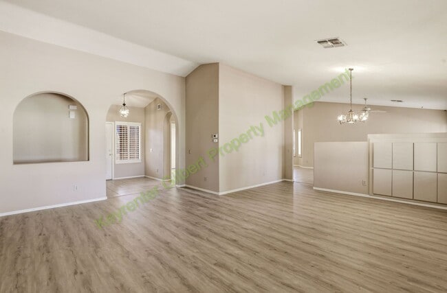 Building Photo - Golf Course Living in Sun Lakes  – 55+ IronOaks at Sun Lakes Community Home on the 18th Fairway!